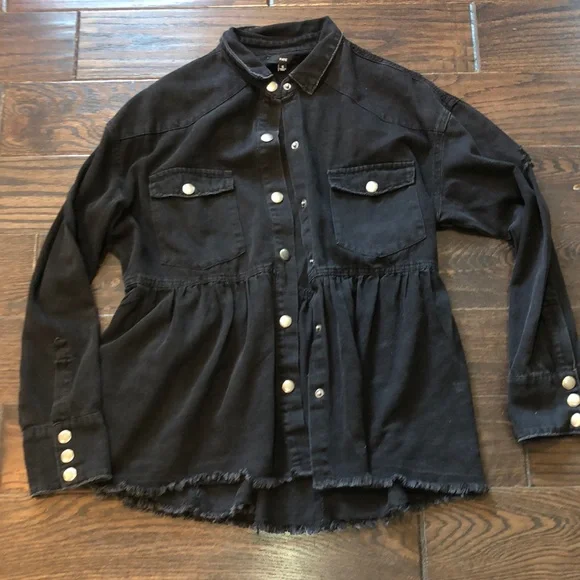 FATE black boho top snap buttons size small - Picture 2 of 7